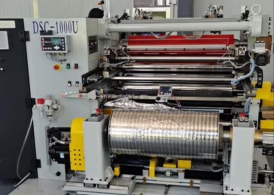 Macchina di riavvolgimento a taglio bianco con diametro di riavvolgimento massimo 350 mm